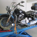 Ukázka vybavení moto servisu Moto Racing Service Kaucký
